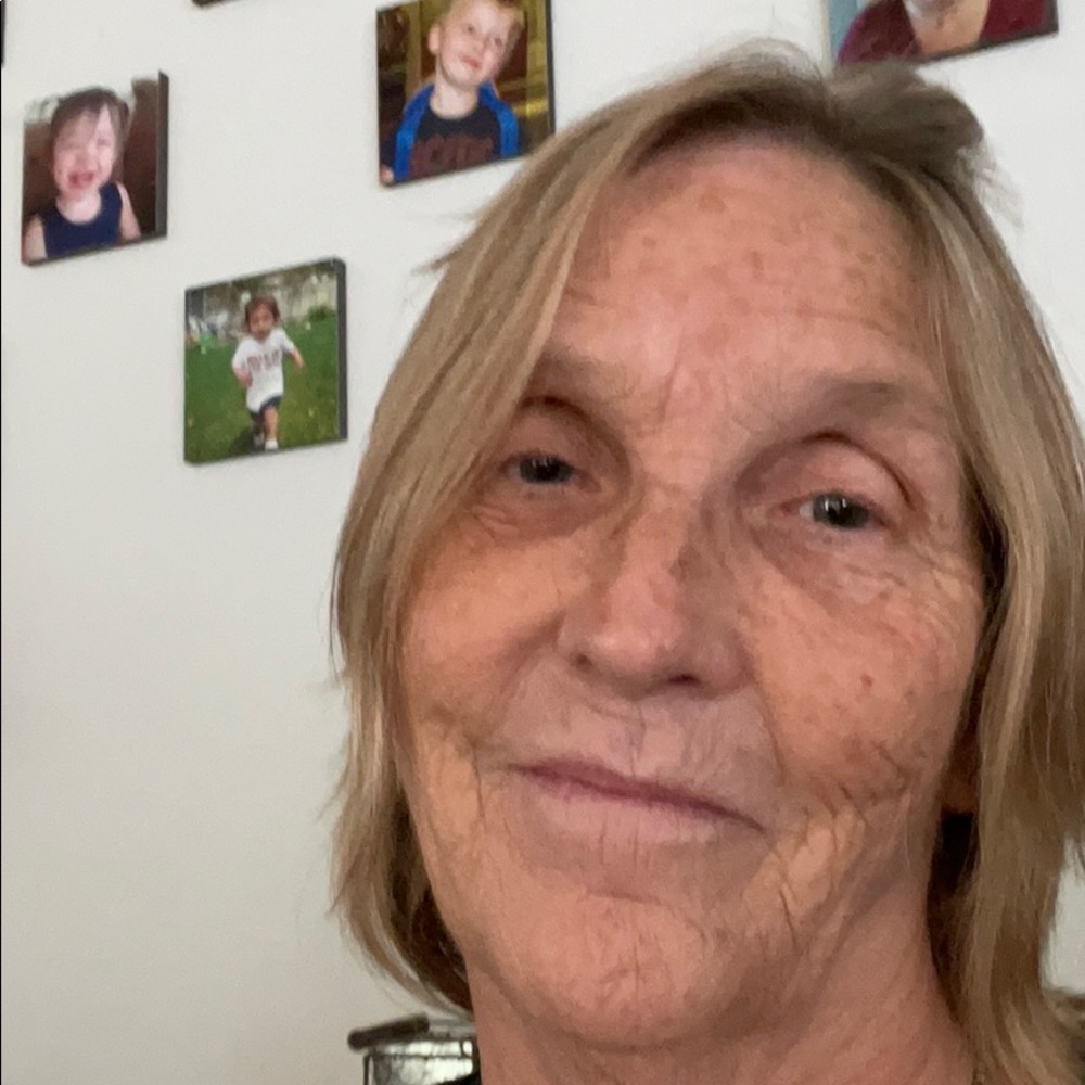 Meet your Posher, Julie